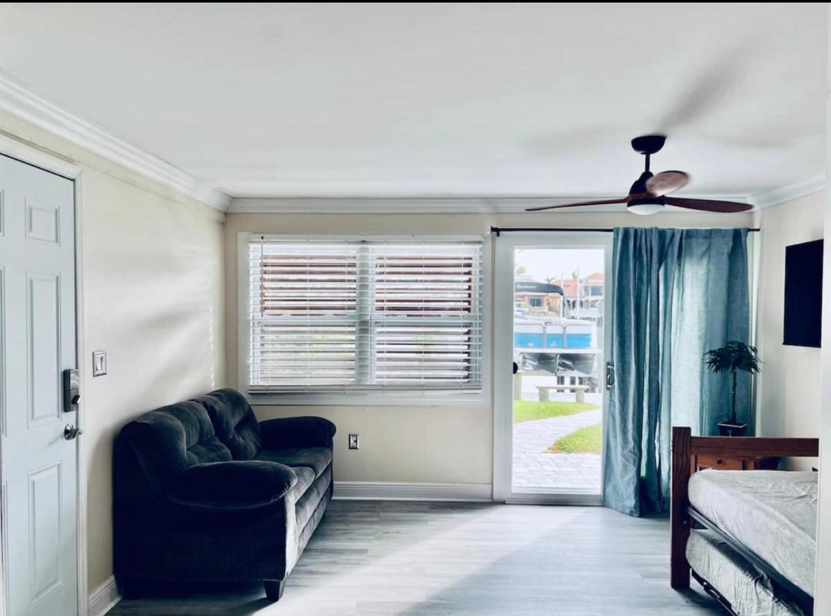 Cheerful Home With One Bedroom Cape Coral Dış mekan fotoğraf